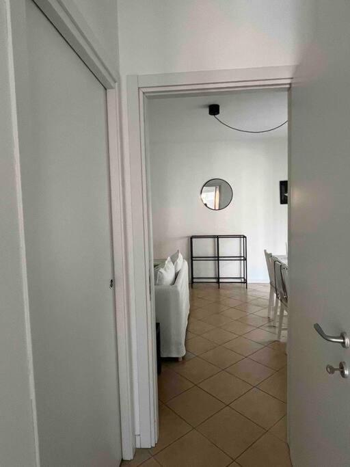 Ferienwohnung Luminoso Trilocale Affori Centro Mailand Exterior foto