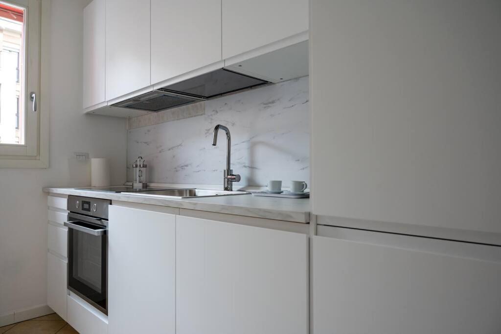 Ferienwohnung Luminoso Trilocale Affori Centro Mailand Exterior foto