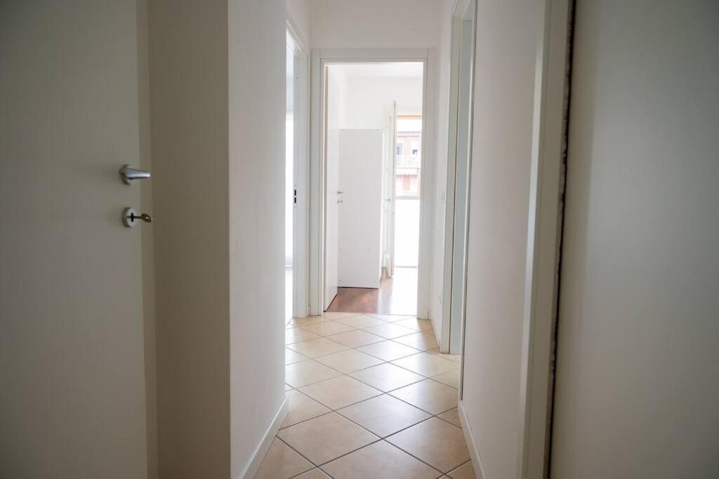 Ferienwohnung Luminoso Trilocale Affori Centro Mailand Exterior foto