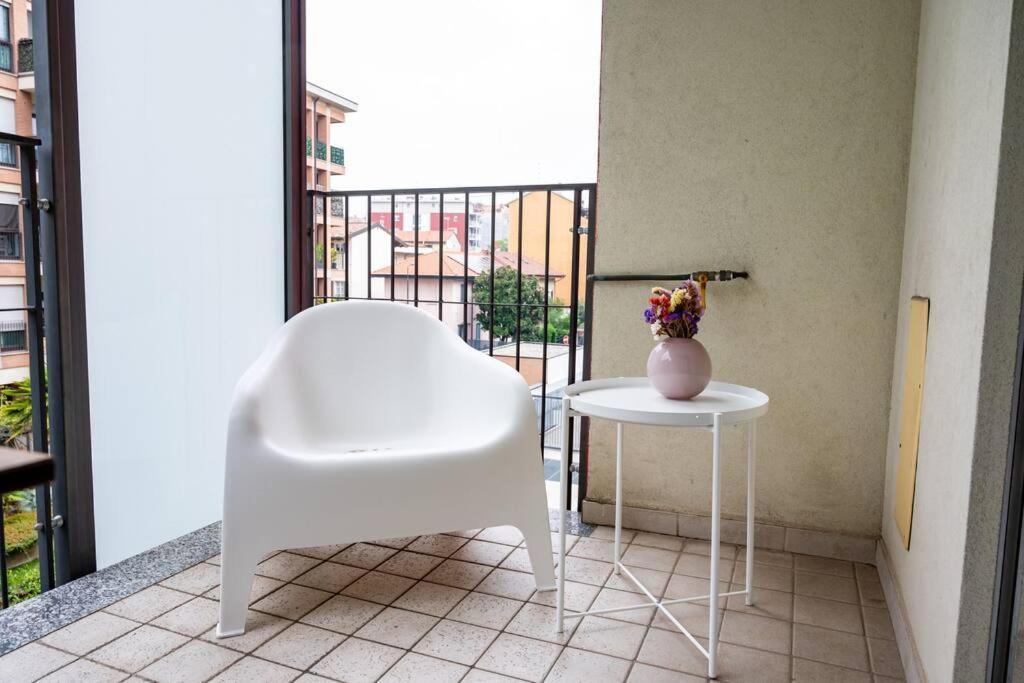 Ferienwohnung Luminoso Trilocale Affori Centro Mailand Exterior foto